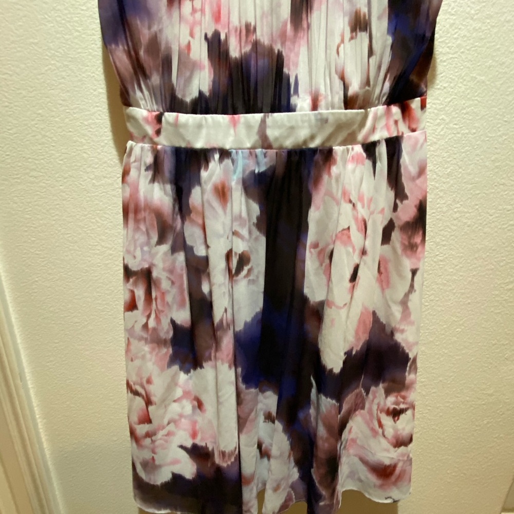 Colorful Dress - Picture 3 of 6